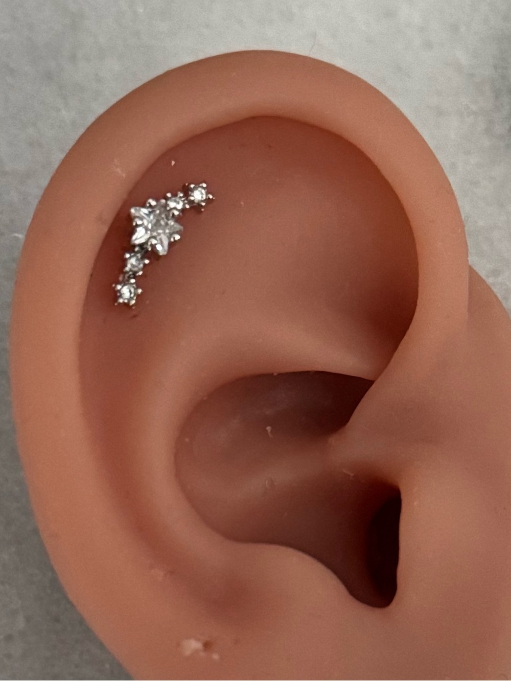 Silver Star Crystal Arch Cartilage Earring Brand New